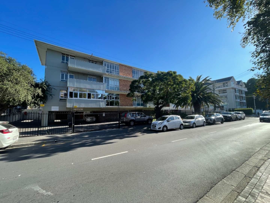 To Let 2 Bedroom Property for Rent in Tamboerskloof Western Cape